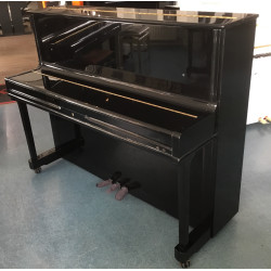 Piano droit SAMICK SU-118 Noir Brillant 121 cm