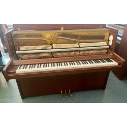 Piano droit YAMAHA 104 cm Acajou Satiné