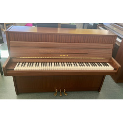 Piano droit YAMAHA 104 cm Acajou Satiné