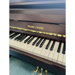 Piano droit Young Chang T-110 Silent finition Noyer Satiné