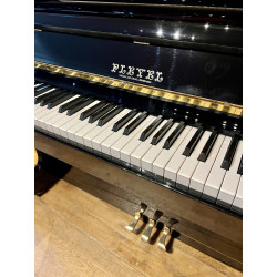 Piano droit Pleyel "Matignon" 121 cm noir brillant