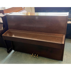 Piano droit PEARL River "113M" finition noyer satiné