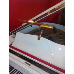https://www.pianos-lyon.com/7879-home_default/lampe-pupitre-piano-a-queue-laiton-brillant-ou-noir-mat.jpg